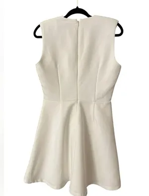 Gianni Bini white embroidered front dress thumbnail 2