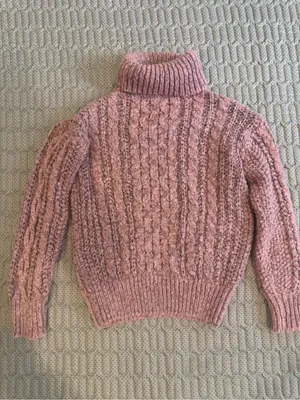 Cozy Pink Cable thumbnail 2