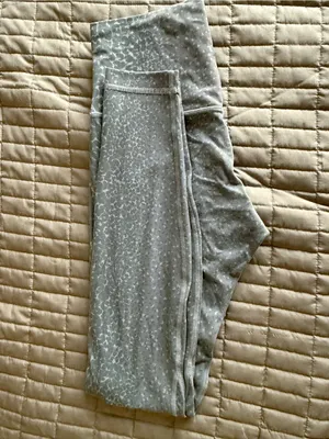lululemon athletica women’s Charcoal Gray Patterned Leggings thumbnail 5
