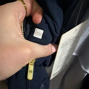 Define Cropped Lululemon Jacket Nulu 2 thumbnail 6