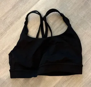 Lululemon bra thumbnail 1