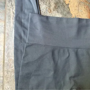 SET Active Sculptflex Seamless Leggings in Slate Women’s Size Medium thumbnail 4