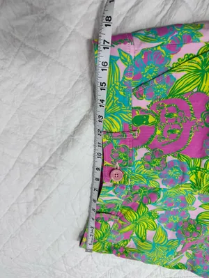 Lilly Pulitzer Bright Tropical Floral Print Shorts - Pink, Green, Yellow size 10 thumbnail 4