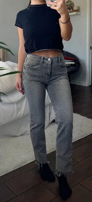 Jeans thumbnail 1