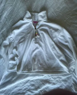 White Size M thumbnail 1