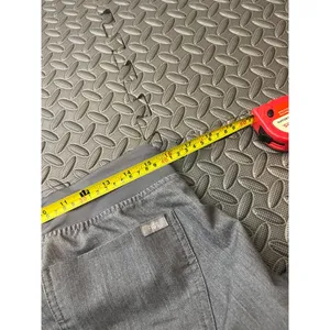 FIGS Zamora Jogger Gray Scrub Pants Sz‎ medium Women's Style W18SW2005 thumbnail 7
