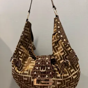 Giannini shoulder bag thumbnail 1