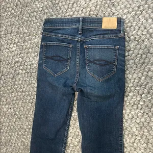 Abercrombie & Fitch Straight Mid Rise Blue Denim Jean Size 25 thumbnail 9