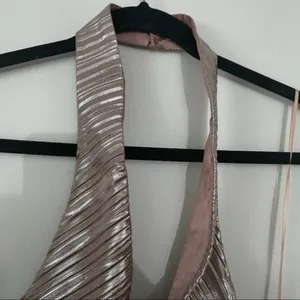 Anthropologie shimmer V Neck Tank Size Large thumbnail 7