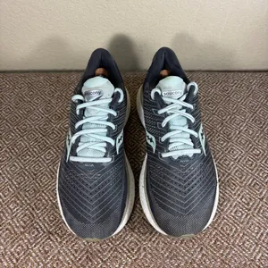 Saucony Triump 18 Running Athletic Lace Up Shoes Sz 9W Outdoor Running Gym thumbnail 3