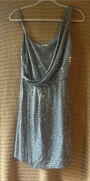 bailey blue Silver Sequin One-Shoulder Cocktail Dress thumbnail 1
