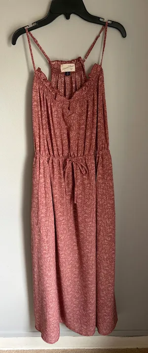 Dusty Rose Maxi dress with adjustable straps thumbnail 1