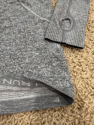 Lululemon Swiftly Tech Gray Ombré Long Sleeve Size 4 thumbnail 2