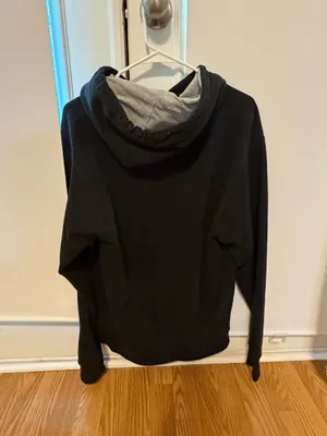 Champion black hoodie  thumbnail 2