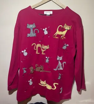 Vintage Bechamel Bright Pink Cat & Mouse Embroidered Long Sleeve Top, size large thumbnail 1