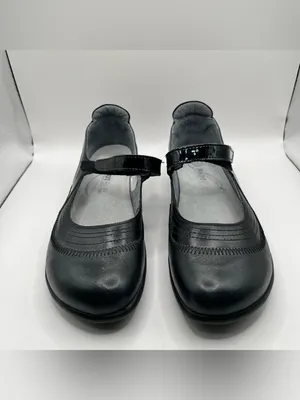 Naot Kirei Mary Jane flats size 39 US 8 black EUC thumbnail 2