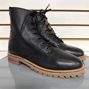 Madewell Black Leather Boots Women's Sz 8.5 Lug The Clair Lace-Up Combat Comfort thumbnail 1