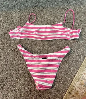 Triangl Bikini Set thumbnail 1