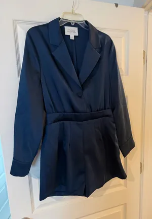 Navy Blue Long Sleeve Romper Size M thumbnail 1