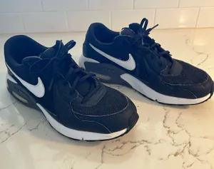 Men’s Nike  thumbnail 1