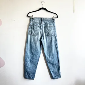 Gap Barrel‎ High Rise Jeans Regular Womens Size 25 / 0R Blue Denim Distressed thumbnail 2
