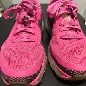 Nike Pink Performance Athletic Shoes with Breathable Mesh thumbnail 4