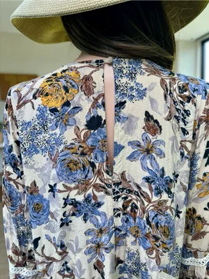 Umgee Floral Boho Tunic Mini Dress Large Bell Sleeve High Low Crochet Trim thumbnail 3