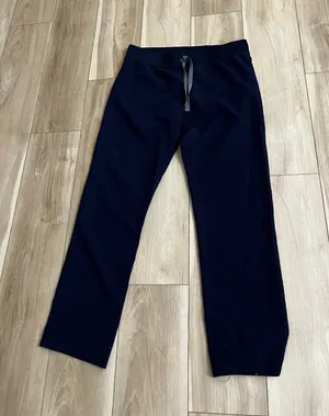 Women’s M/T Figs scrub bottoms thumbnail 1