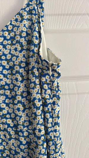 Lulus Floral Midi Dress thumbnail 5