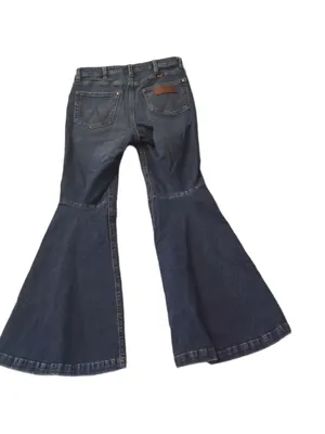 Wrangler Retro High Rise Flare jeans Size 27x32 thumbnail 8