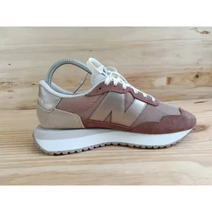 New Balance 237 Women's Size 8 W Pink Rose Gold Suede Sneakers WS237MSC thumbnail 4