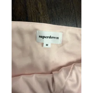 NWT Superdown Light Pink Satin Ruched Crop‎ Top - Size M thumbnail 3