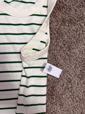 Old navy striped tank  thumbnail 3