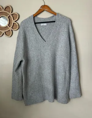 Nine West oversized gray sweater  thumbnail 1