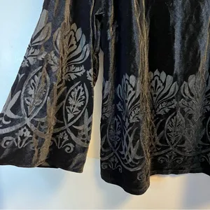 The Limited Blouse Black Velour/ Velvet Burnout Floral Peony w/ Bead Trim XL NWT thumbnail 8