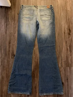 Vintage Y2K Mudd Low Rise Flare Jeans Distressed Blue Sz 30 thumbnail 3