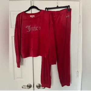 Juicy Couture NWT  Red Set thumbnail 2