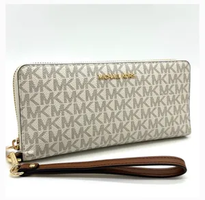 Michael Kors Wallet thumbnail 7