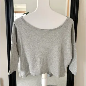OBEY Gray Cropped Shirt thumbnail 1