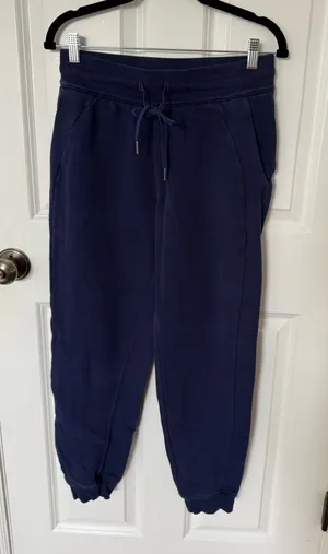 Lululemon Scuba Joggers thumbnail 1