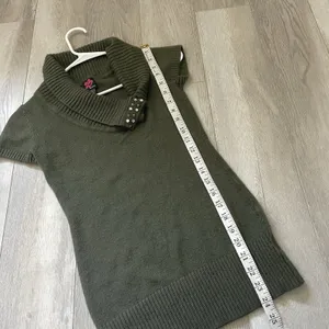 Bebe Y2K Sweater collared rhinestone stud short sleeve knit womens Green small thumbnail 6