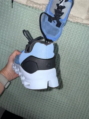 On‎ Running Cloudstratus size 7 Blue thumbnail 4
