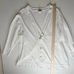 Chicos White Cardigan Sweater Size 3 US XL‎ Button Front Lightweight Minimalist thumbnail 8