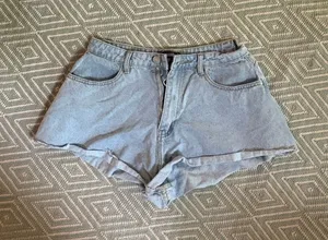 Misguided Wide Leg Shorts  thumbnail 1