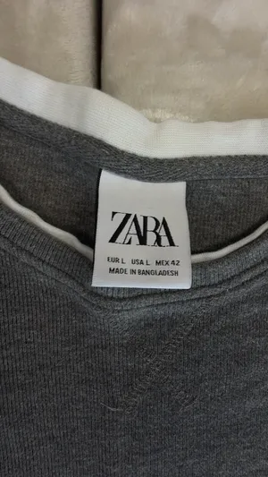 ZARA Women’s Gray Long Sleeve Sweatshirt Pullover thumbnail 2