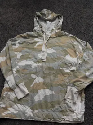 Aerie Camo Sweatshirt thumbnail 1