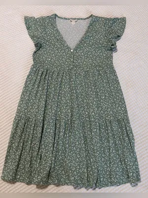See You Monday Green Floral V-Neck Tiered Midi Dress thumbnail 1