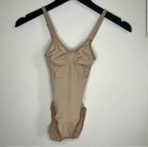 SKIMS Sculpting Brief Bodysuit thumbnail 2