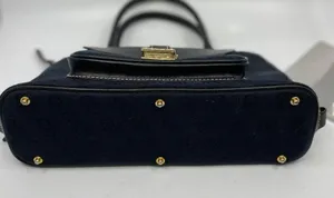Dooney & Bourke Black Large Leather Shoulder Bag thumbnail 4