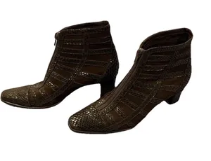 Italian Brown Suede & Snake Embossed Leather Ankle Bootie Women’s Size 7 thumbnail 1